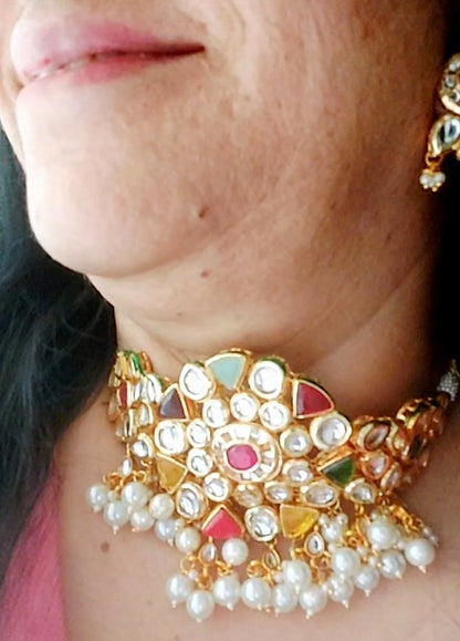 Fashion Jewellery Brass Jewellery Brass Kundan/Pearl Choker with matching earrings