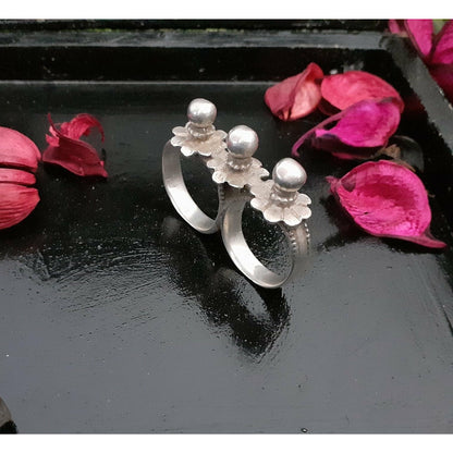 Sterling Silver Jewellery..Sterling Silver Finger Rings Siver Finger Rings Silver 3 Flower Dual Finger Ring...Banjaran