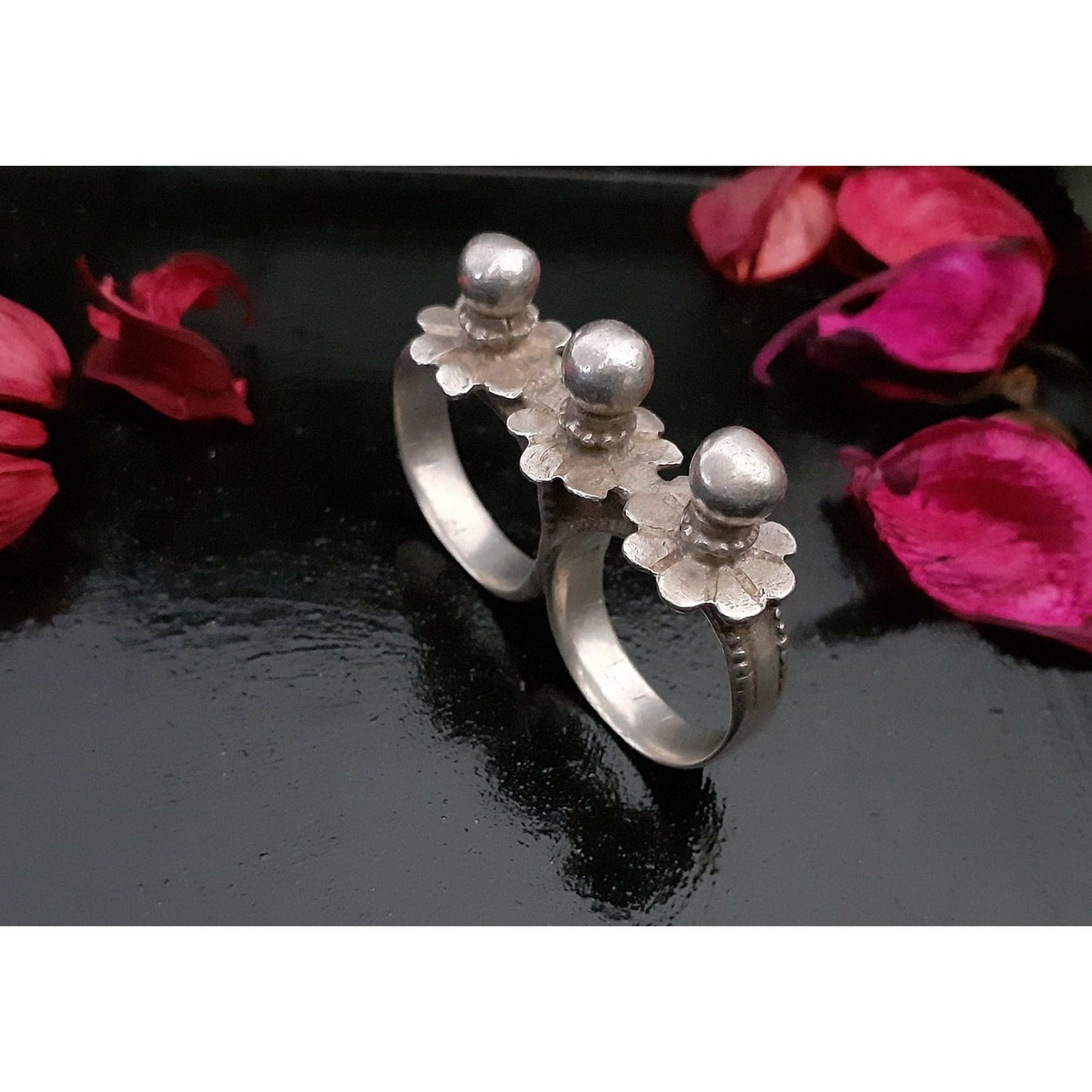 Sterling Silver Jewellery..Sterling Silver Finger Rings Siver Finger Rings Silver 3 Flower Dual Finger Ring...Banjaran